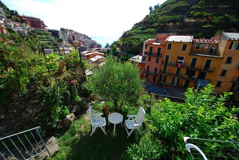 Casa Di Mezzo By Arbaspaa Manarola Exteriör bild